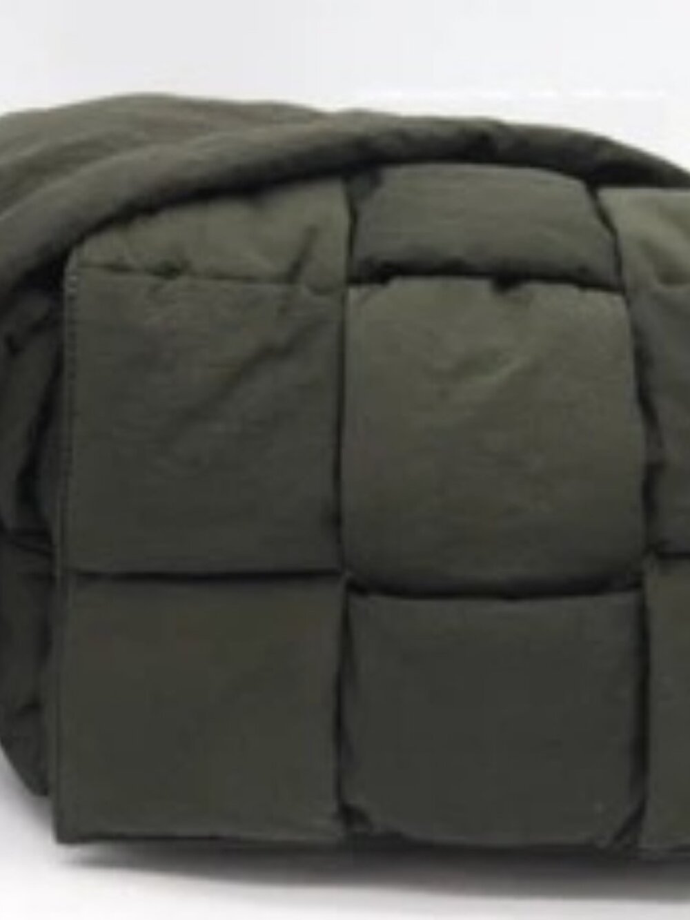 Bottega Veneta Padded Tech Cassette Shoulder Bag - Green